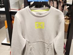 -UNDER ARMOUR(新燕莎奥莱店)