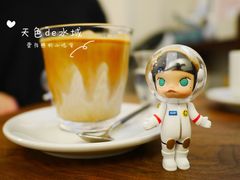 -月球咖啡retro