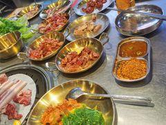-哈哈碳都·牛肋条无限自助烤肉(台江万达店)