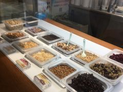 -三佰瑞冻酸奶(凯德MALL店)