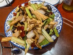 -百味地锅鸡(铜山路店)