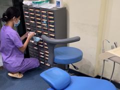 -雅致口腔门诊部(五羊邨地铁店)