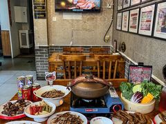 -老鼎万春卤菜(五代传承创始老店)