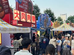-龙湖杭州滨江天街