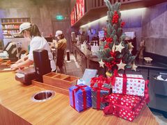 -星巴克(杭州临平银泰城B1店)