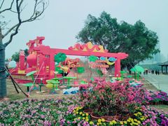 -万绿园