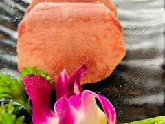 厚切牛舌-唯成•韩国炭火烤肉 유성고기