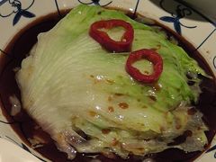 -八府香鸭·啫啫煲(华山路店)