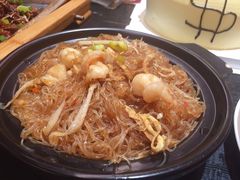 鲍汁干捞海皇粉丝煲-俏江南天津时尚曲艺主题餐厅(马场道店)