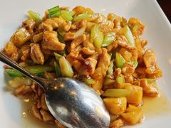 -怡得饭庄·30年老店·宋大妈昆明菜
