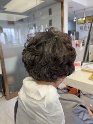 -镁连社·美联社