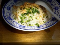 -甘掌门·化州驰名牛杂粉(越秀店)