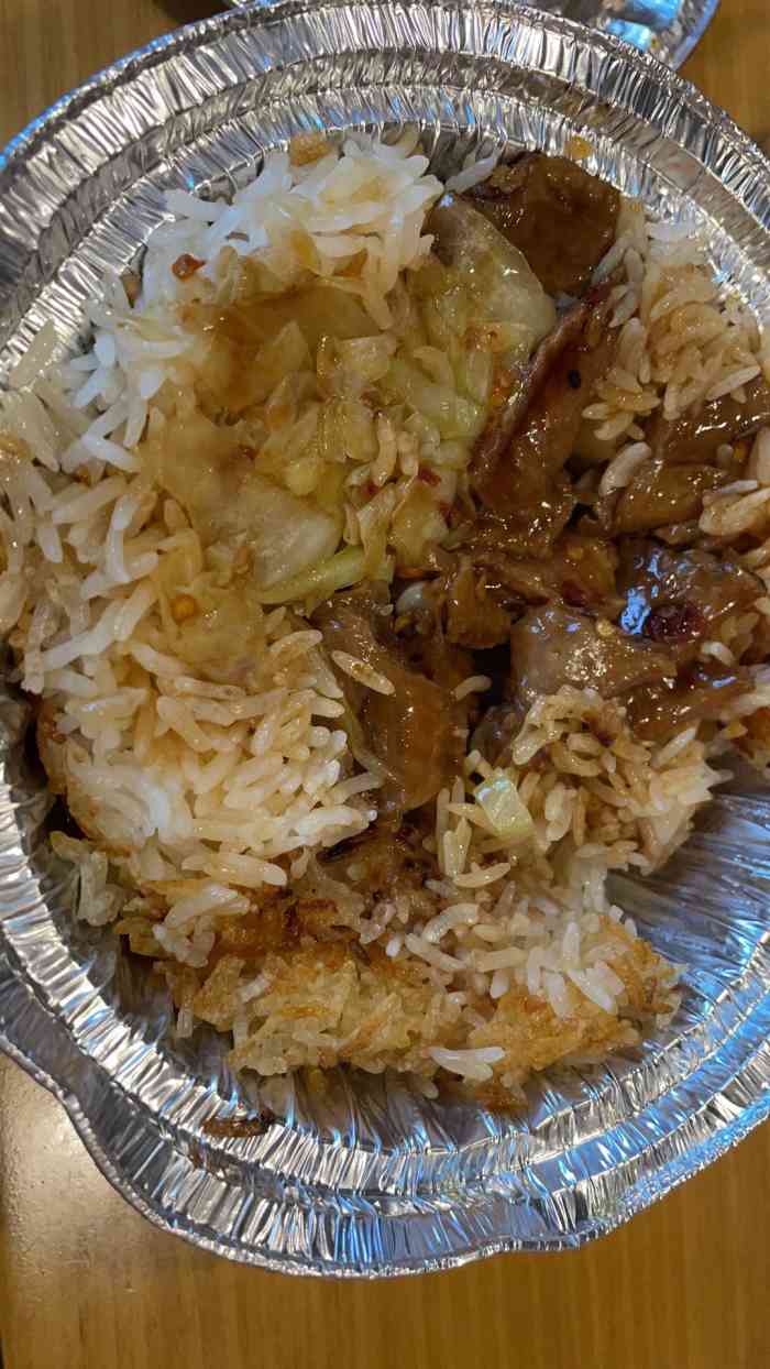 打分 一回**心心念念的乐乐煲仔饭,没时间去店里点了一份外卖,感觉