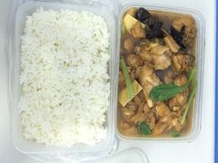 峰味香黄焖鸡米饭(定西路店)-峰味香.酱香米线.黄焖鸡(定西路店)