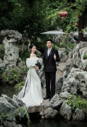 -雪中彩影婚纱摄影·微光艺术中心