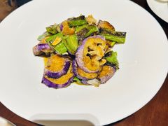 -洈水谣 · 地道荆州松滋菜(菱角湖公园店)