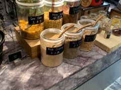 -上海漕河泾万丽酒店