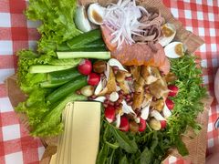 -船梆煮•蒸汽海鲜·炉火烤肉(五四广场店)