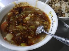 肉丸胡辣汤-清真马乐贝腊牛肉蛋黄菜夹馍(马蓉洒金桥店)