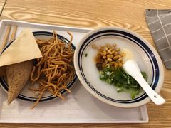 -正南齐北·老街糯米团(洪崖洞店)