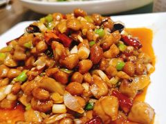 宫保鸡丁-三猫黑鱼花(南大店)