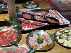-金刚山黑牛炭火自助烤肉(西大望路店)