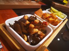 自制小菜拼盘-灶座小锅烀饼·铁锅炖(全国总店)