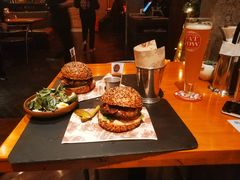 -FAT COW(虹梅路店)