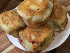 -宝瑞门钉肉饼店