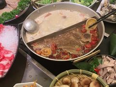 -捞王锅物料理(上海世茂广场店)