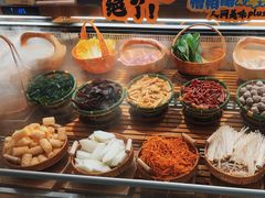 -一绪に寿喜烧(荟聚店)