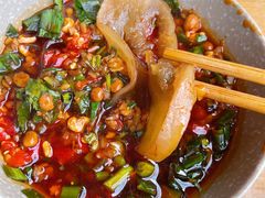 -肖肖酸萝卜鱼火锅(总店)