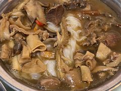 -炳记牛味粉店(四坊路店)