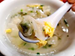 荠菜鲜肉小馄饨-上海特色小笼店(铁岭路90弄小区店)