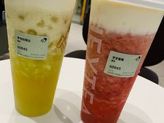 芝芝莓莓-喜茶(杭州滨江宝龙店)