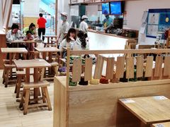 大堂-小满手工粉(上海月星环球港店)