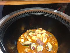 -锅来乐地锅鸡(安亭店)