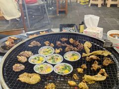 -小辣椒汤锅烧烤(温泉南街店)