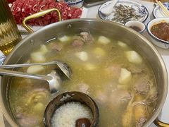 -朴小妹人参鸡汤火锅(长白山万达店)