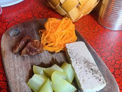 -羽深肉铺 Steak & Wine