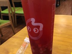 奶霜莓莓果茶-CoCo都可(湖滨银泰店B区店)