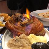 离开武汉后的第一顿,只能说肘子🍖真香