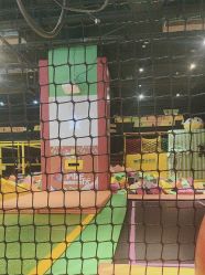 -蹦蹦跳跳(新奥购物中心店)