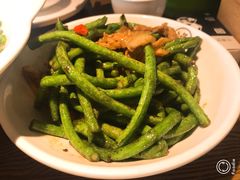 -江渔儿酸菜鱼(万科东荟城店)