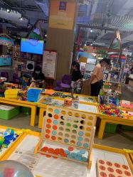 -菠萝树益智玩具体验馆(玖伍文化城店)