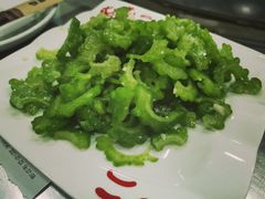 -屯老二农家铁锅炖·行业领军者(梅江店)