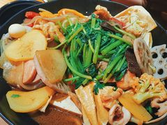 -万记麻辣烫国展总店