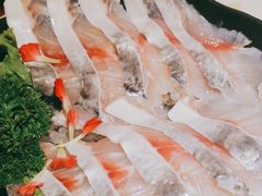 -老房老舍重庆火锅(假日城市店)