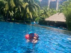 -三亚湾海居铂尔曼度假酒店