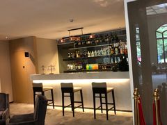 -曼谷一号酒店(深圳龙华大浪商业中心店)